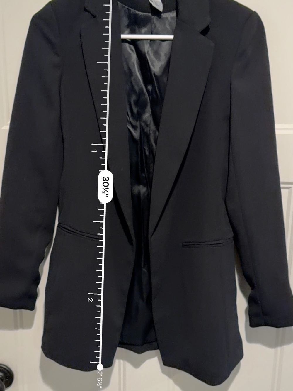 H&M Women’s Black Blazer - 4 - Picture 5 of 6